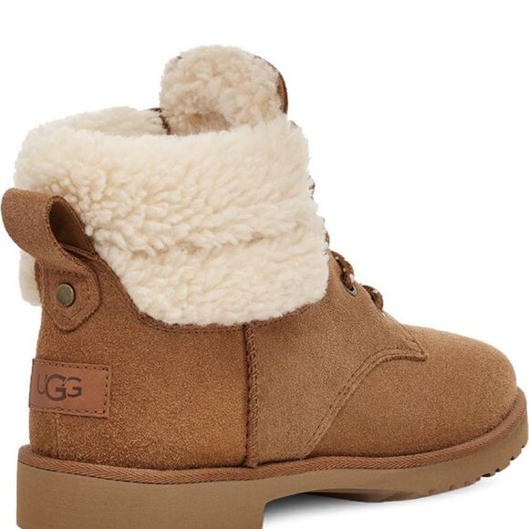 UGG® Romely Heritage lace fashion Boot  chestnut size 7 new in box - Picture 2 of 16